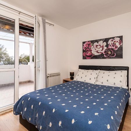 Cozy Apartment In Dubrovnik With House Sea View Exterior foto
